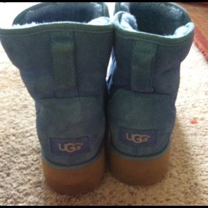Ugg size 7
